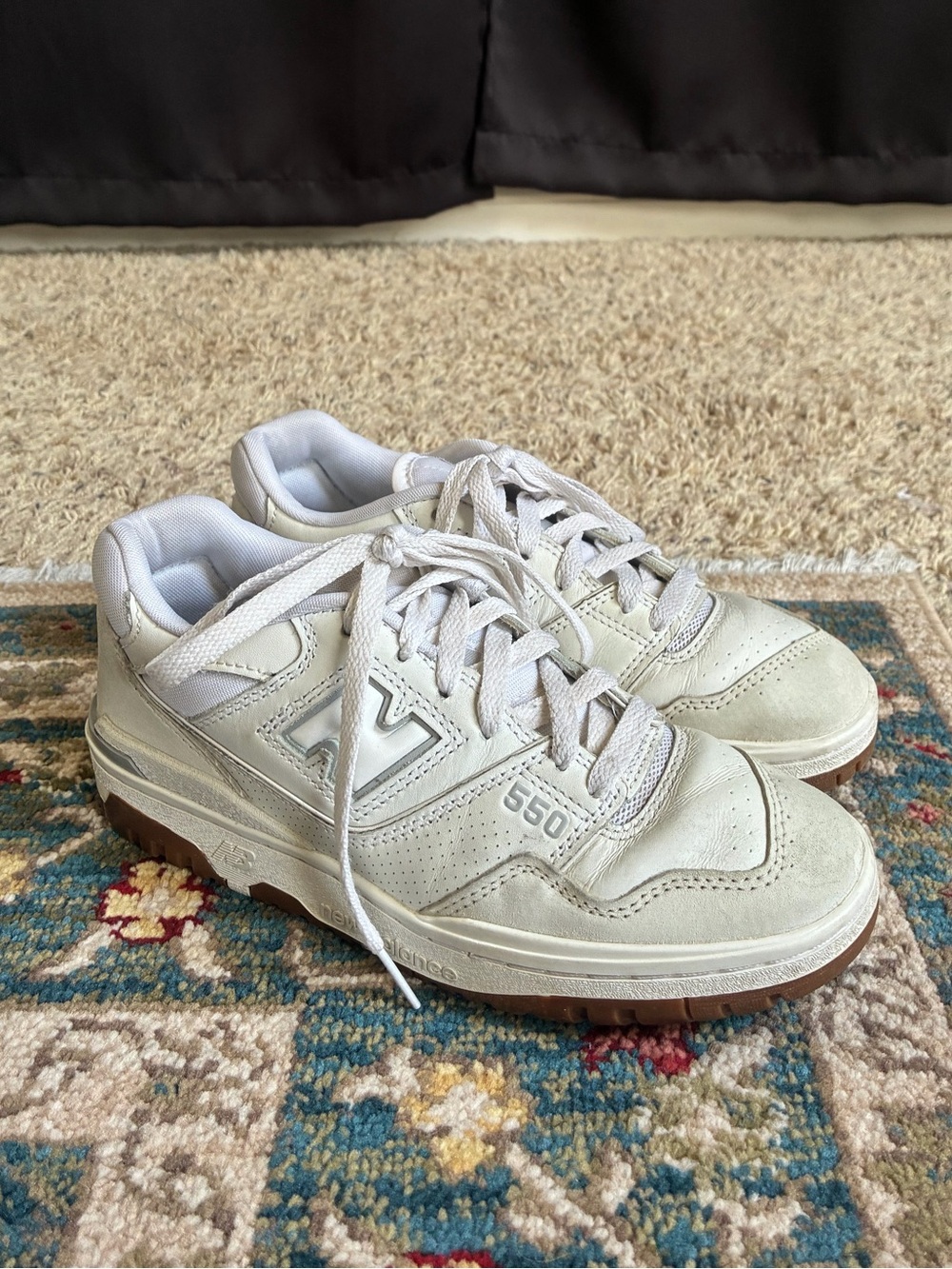 New Balance 550 Men's Low-Top Sneakers in Off-White with Gum Sole